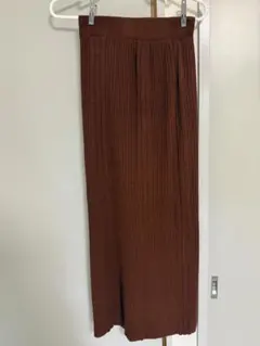 ノースリーブニットXサイドスリットタイトスカートセットアップ