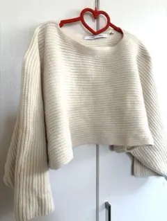 UNIQLO and LEMAIRE アイボリー クロップド丈 ニットポンチョ