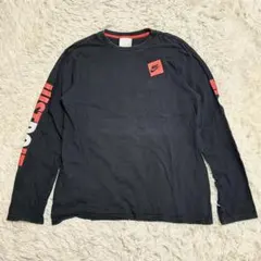 NIKE ロンT 黒×赤 袖ビッグロゴ キッズ160 レディースOK