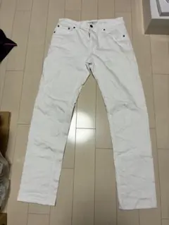 中古 UNIQLO +J セルビッチスリムフィットジーンズ ホワイト 29インチ