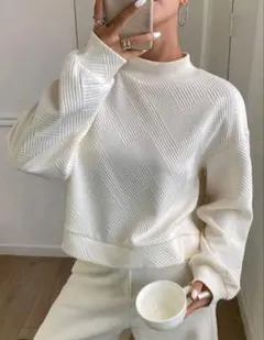 【未使用】クロップド丈ホワイト ニット Mサイズ GRL