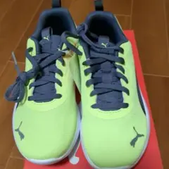 プーマ　スニーカー20cm