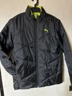 PUMA ダウンジャケット　黒/黄緑