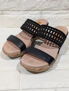 【新品未使用】あしながおじさん☆ミュール☆厚底☆サンダル☆パンチング☆コルクのサムネイル