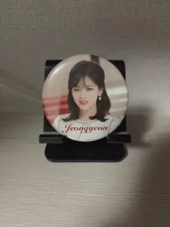 TWICE 缶バッジ ジョンヨン ONE MORE TIME - メルカリ