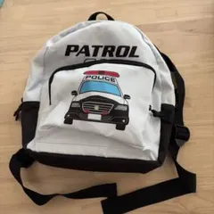 パトカーイラストリュック