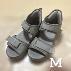 しまむら MUMU ラクっと！快適 スムーズINサマースニーカー　ベージュ　Mのサムネイル