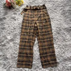 Item thumbnail for item 61611540-fd79-4569-b87b-7dbf172d58c7