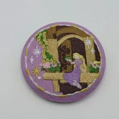 Disney Characters 刺繍缶バッジ　ラプンツェル