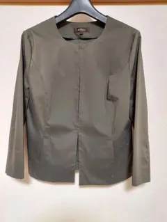 Reflect ノーカラー長袖ジャケット オリーブグリーン