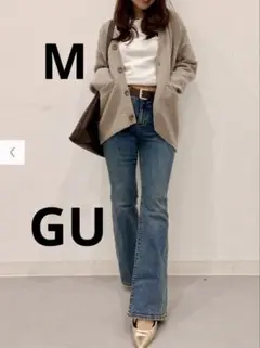 GU Mサイズ スリムフレアジーンズ　65BLUE