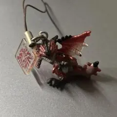 モンスターハンター リオレイア亜種 フィギュアキーホルダー - メルカリ