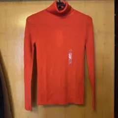 新品・未使用　UNIQLO エクストラファインメリノウール タートルネック S