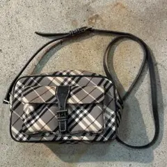 ノバチェック柄ショルダーバッグ　BURBERRY BLUE LABEL ポーチ