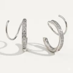 【シルバー】エタニティレイヤードピアス ステンレス製 人気 当日発送 おしゃれ