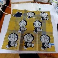 ドラえもん チェック柄ハンカチ