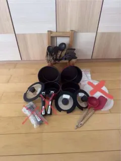 アイリスオーヤマ鍋セット7点と小物用具とアフタヌーンティーキッチン用具付きのサムネイル