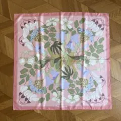 【HERMES】エルメス カレ90 ギリシャの花 ピンク ボタニカル シルクのサムネイル