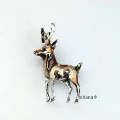 新品【J64】ブラウン系鹿のブローチ　北欧風　シカ　動物　かわいい　クリスマス