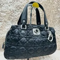 Item thumbnail for item 8faa8325-6ef0-4957-8494-f77ffde196db