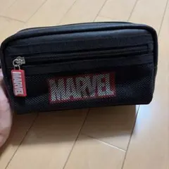 ✨値下げ✨MARVEL ペンケース 筆箱 ブラックのサムネイル