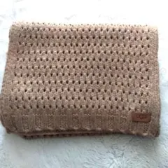 UGG ベージュ 編み込みマフラー