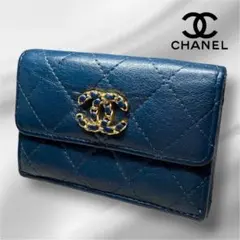 CHANEL2019年シーズン限定コレクション（27番台）三つ折り財布 超美品 