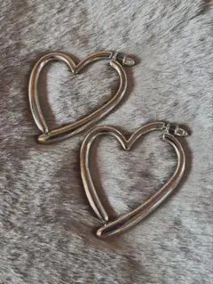 Item thumbnail for item 58b1d5e8-898f-428c-8413-9674c356f4a2