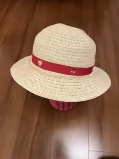 ファミリア　麦わら帽子　赤リボン付き
