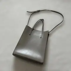 グレー ショルダーバッグ 小型ポーチ付き