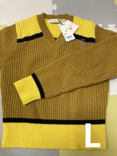 【新品未使用】UNIQLO×MARNI コラボ VネックセーターL