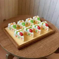ミニチュアフード　ハンドメイド　ショートケーキ