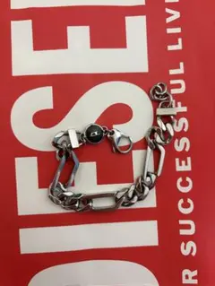 DIESEL ブレスレット ロゴチャーム チェーン