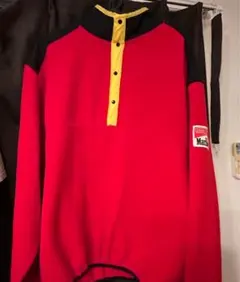 ハーフジップ フリースジャケット 赤黒