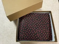 印傳屋 二つ折り財布 小桜柄 黒×赤 箱付 未使用のサムネイル