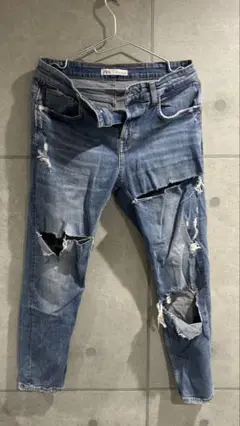 ZARA ダメージデニムパンツ EUR 42