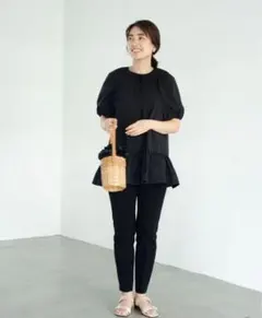 2026年最新】ohga ブラウスの人気アイテム - メルカリ