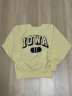 Champion Iowaロゴ カプセル イエロー　中抜きリバースウィーブ　M