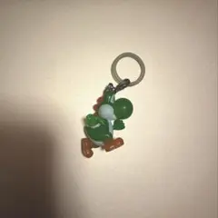 ヨッシーストーリーフラッシュキーホルダークリア人形フィギュアマリオ