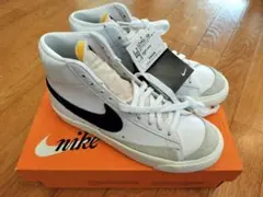 Nike CZ1055-100 ハイカットスニーカー　箱付き