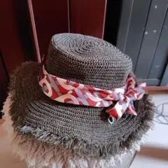 Item thumbnail for item 59898909-aaf4-4670-94db-2df8a6642e2f