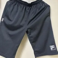 FILA 黒 ハーフパンツ160サイズ　未使用