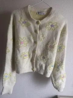 ZARA 花柄刺繍カーディガン ニット トップス