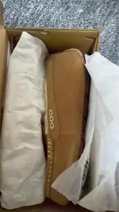 71.UGG 1106878アンスレー モカシン （チェスナット）CHE