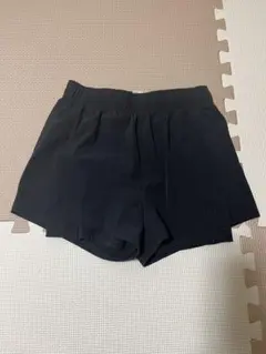 H&M インナー付きショートパンツ　２枚セット