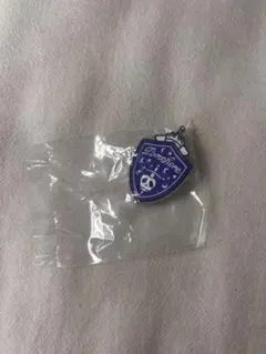 ツイステ　寮章　ピンバッジ　ポムフィオーレ