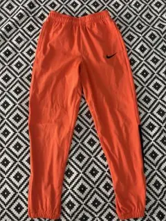 NIKE キッズ ロングパンツ オレンジ スポーツ　ナイキ　ジャージ　150cm