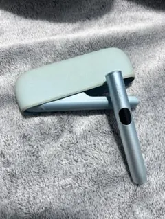 IQOS ILUMA i アイコス イルマ アイ　ホルダー チャージャー