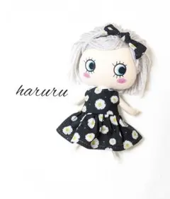 イルメール服　ハッピードール服　イーマリーちゃん服　花柄ブラック