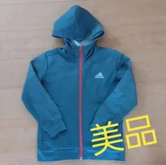 adidas フード付きパーカー グレー